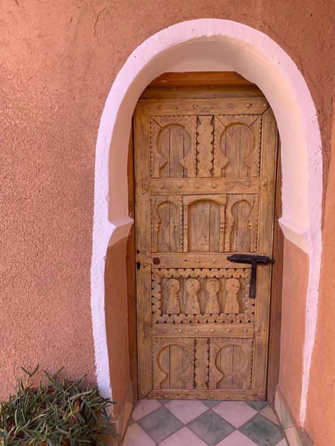 Tigmi Hamid Decouverte Des Traditions Et De La Culture Berbere Ajt Benhaddu Kültér fotó