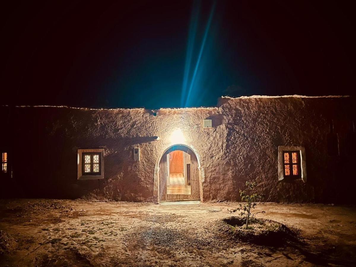 Tigmi Hamid Decouverte Des Traditions Et De La Culture Berbere Ajt Benhaddu Kültér fotó