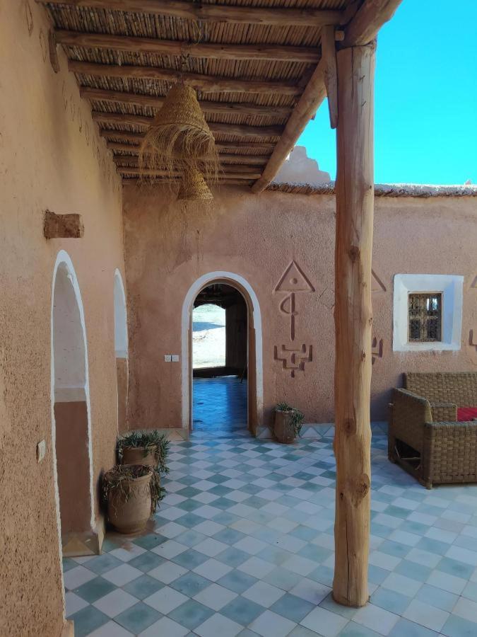 Tigmi Hamid Decouverte Des Traditions Et De La Culture Berbere Ajt Benhaddu Kültér fotó